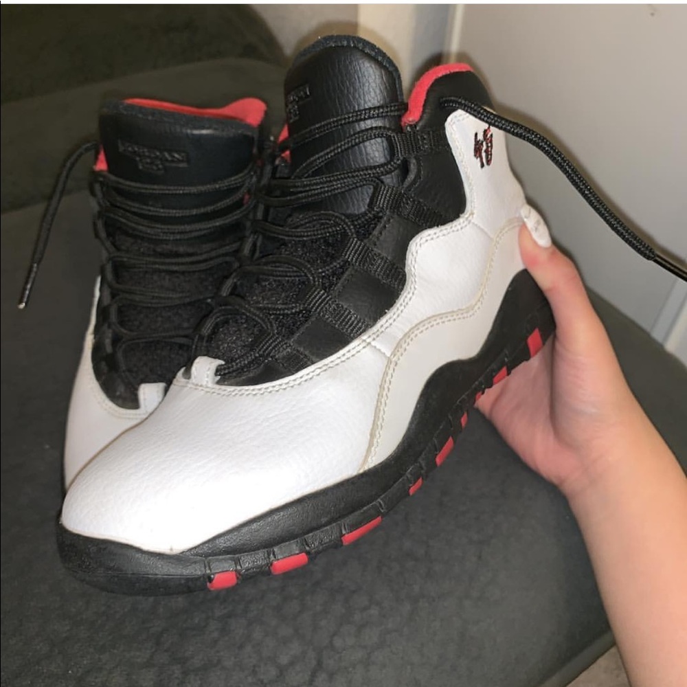 Jordans 10 Chicago's